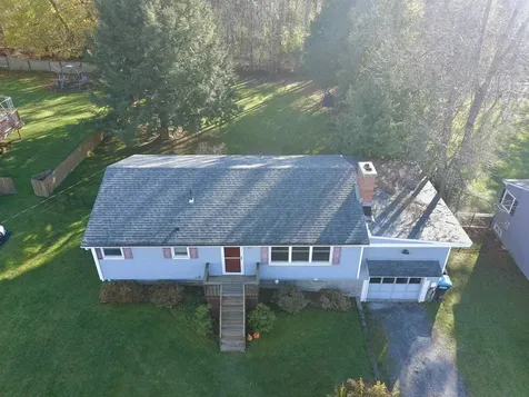 135 Lakeview Drive Shelburne VT 05482
