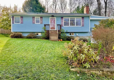 135 Lakeview Drive Shelburne VT 05482