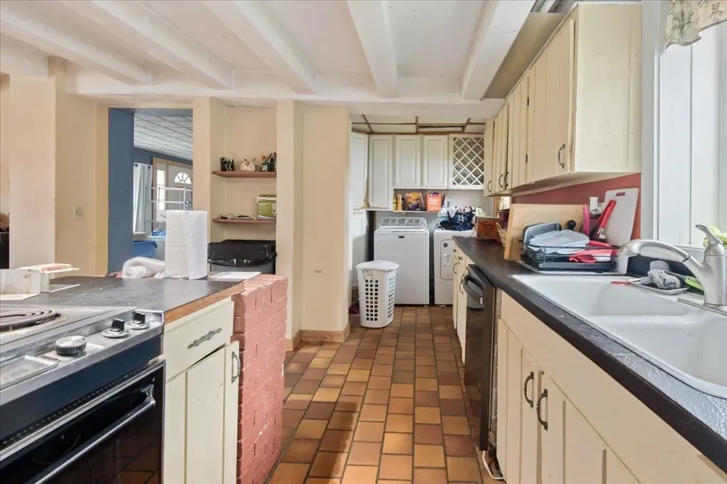 42 Depot Street Richmond VT 05477