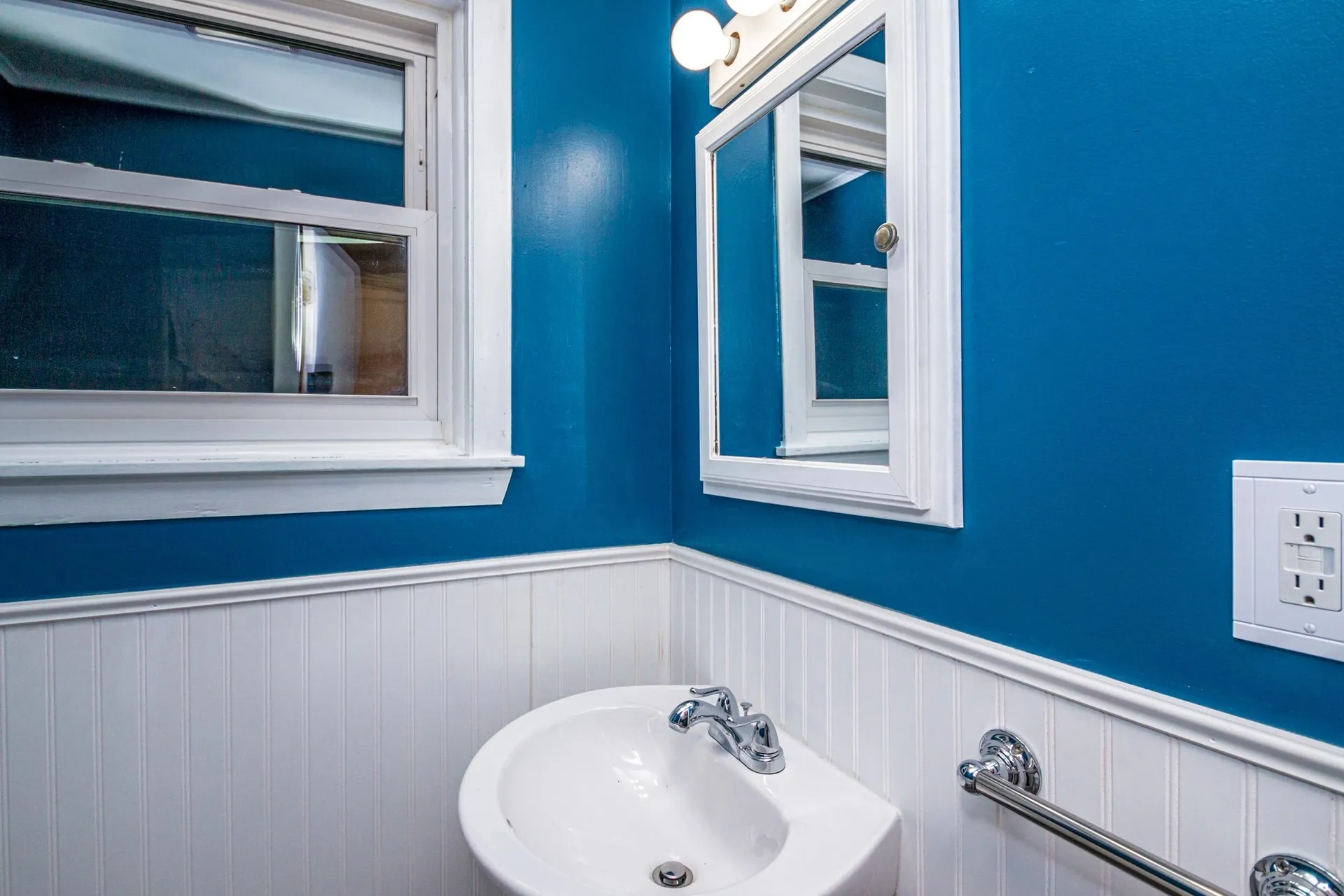 390 Simonds Road Dalton NH 03598