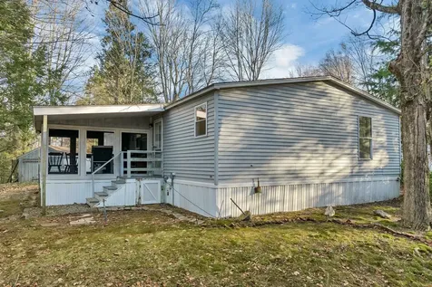 10 Axle Avenue Danville NH 03819