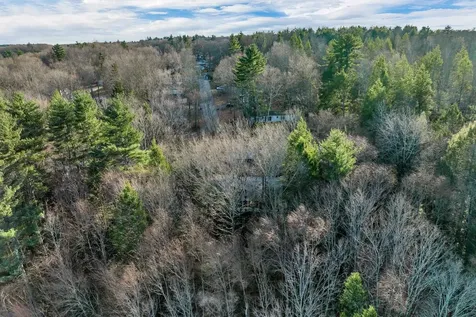 10 Axle Avenue Danville NH 03819
