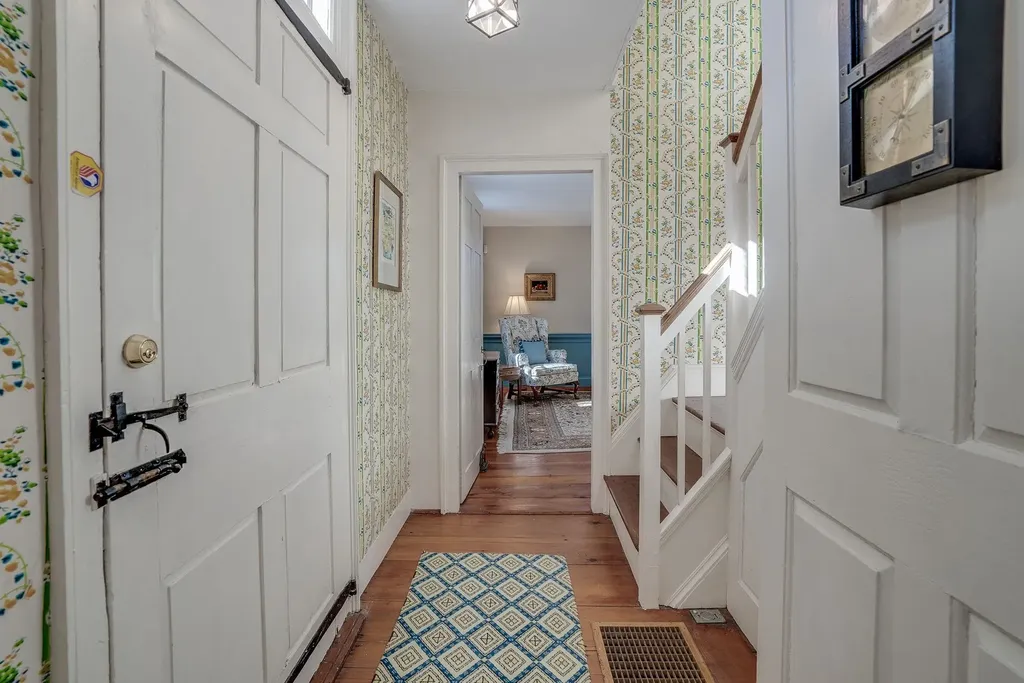 88 Saunders Road Goffstown NH 03045