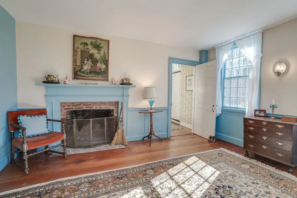 88 Saunders Road Goffstown NH 03045