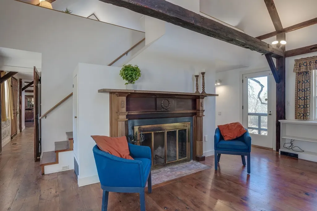 88 Saunders Road Goffstown NH 03045