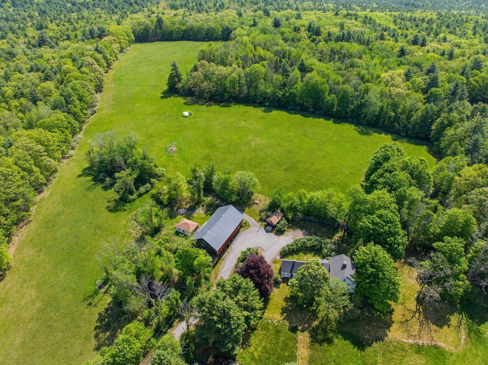88 Saunders Road Goffstown NH 03045