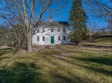 88 Saunders Road Goffstown NH 03045
