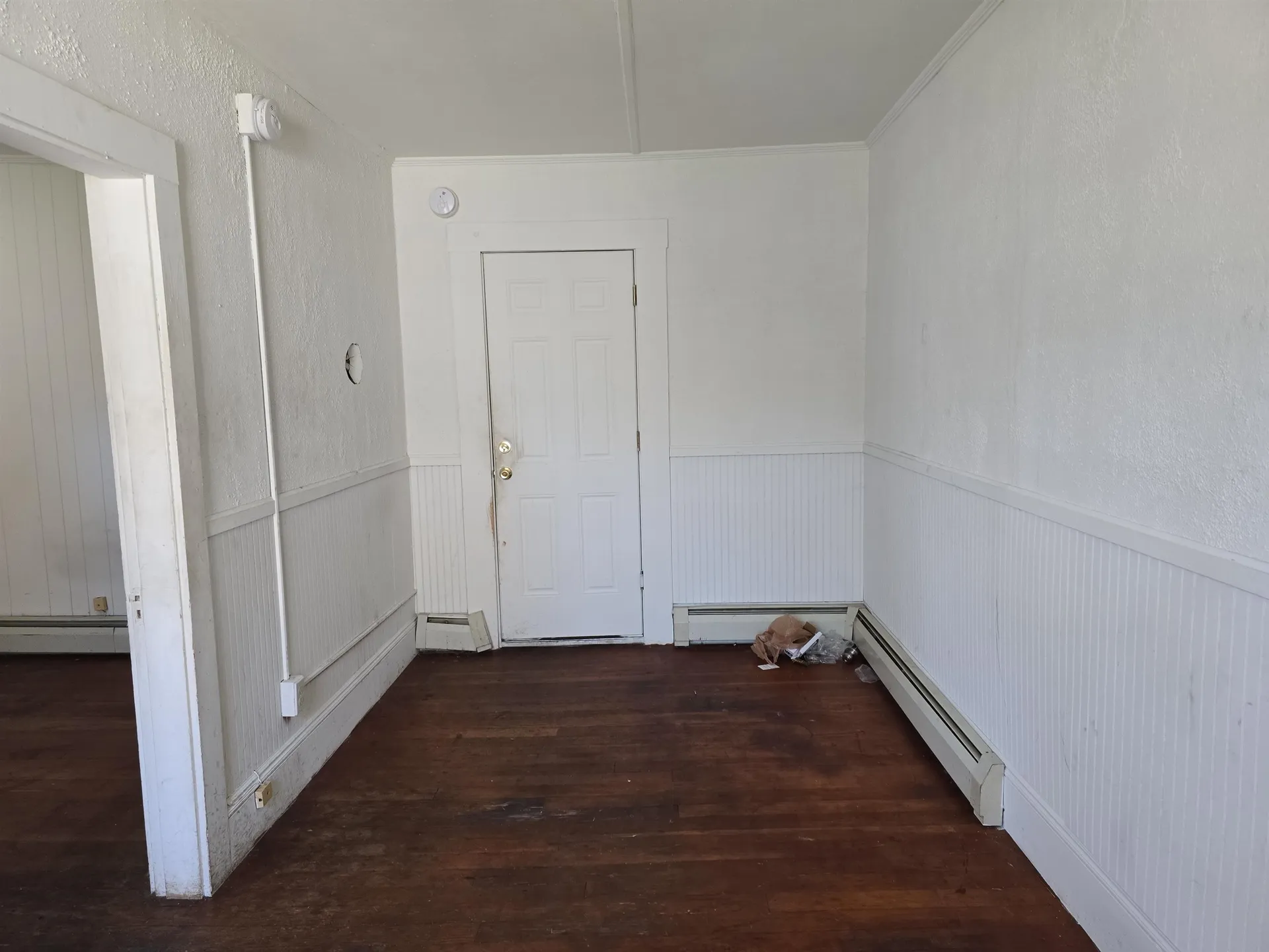 8 Chestnut Street Claremont NH 03743