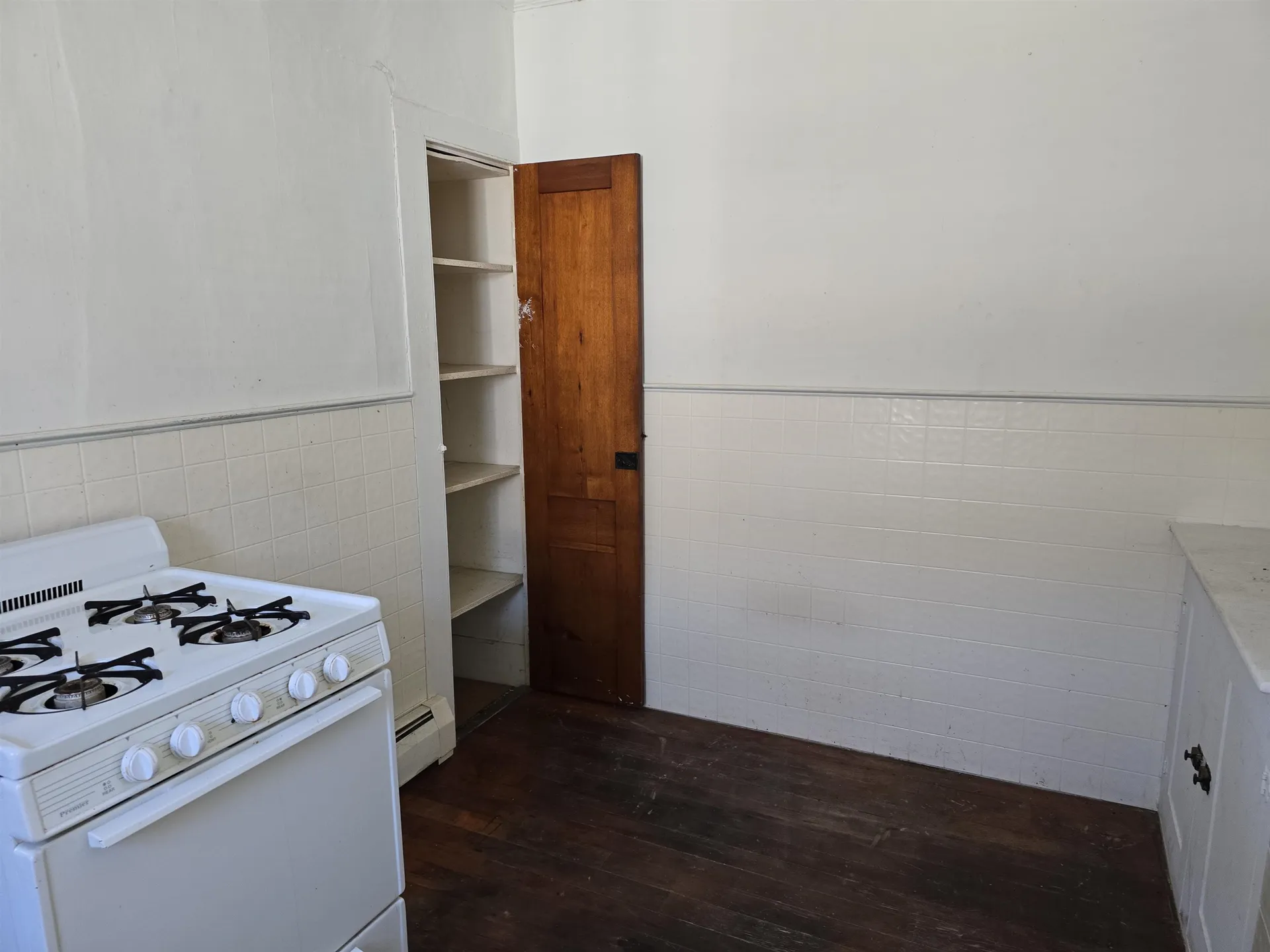 8 Chestnut Street Claremont NH 03743