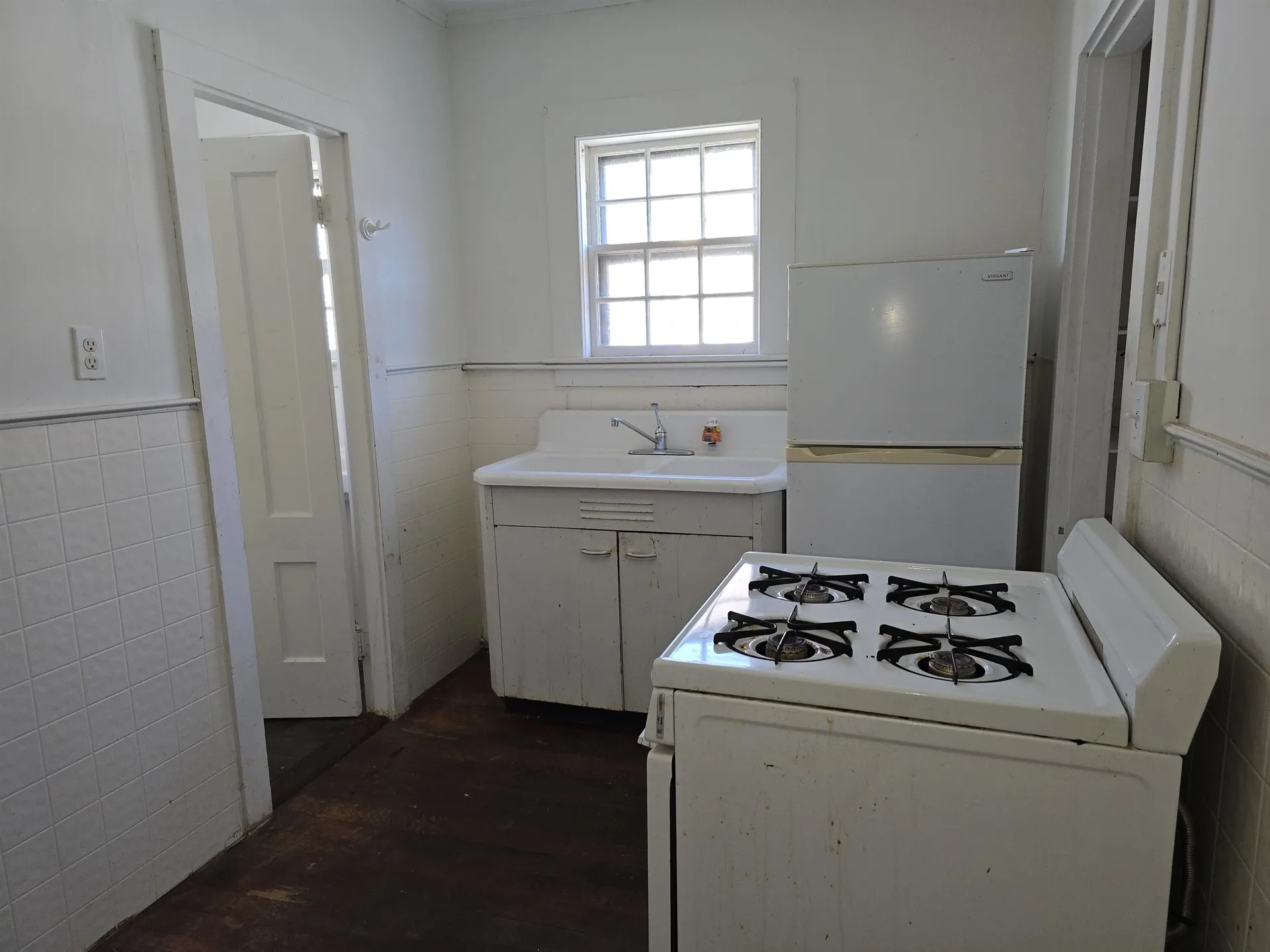 8 Chestnut Street Claremont NH 03743