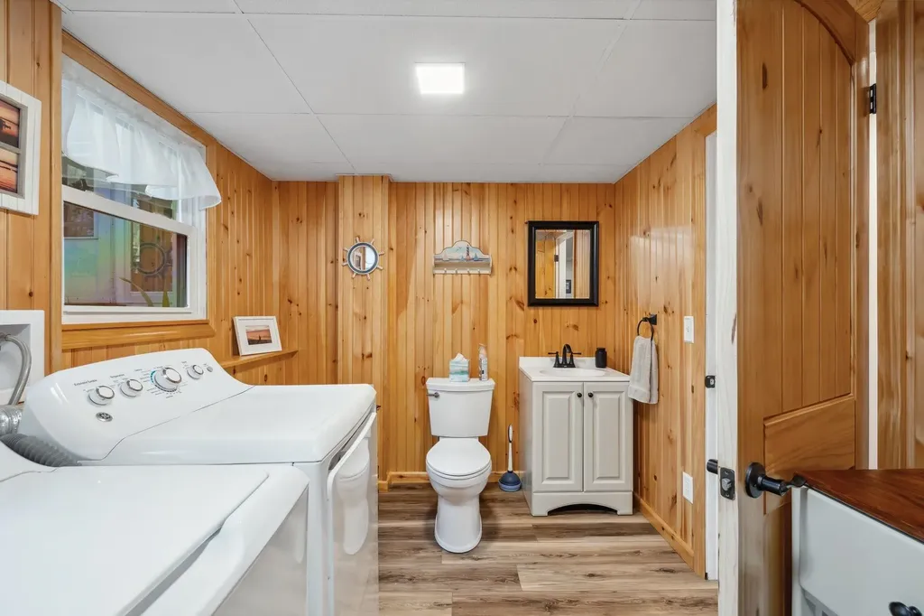 28 Woodridge Road Keene NH 03431