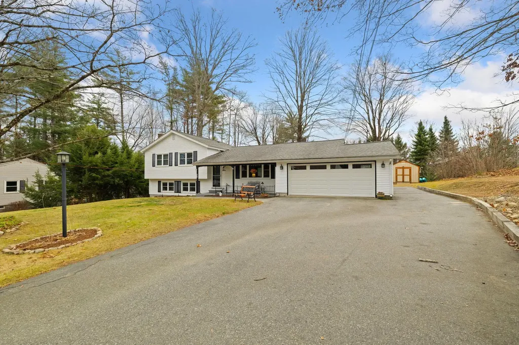 28 Woodridge Road Keene NH 03431