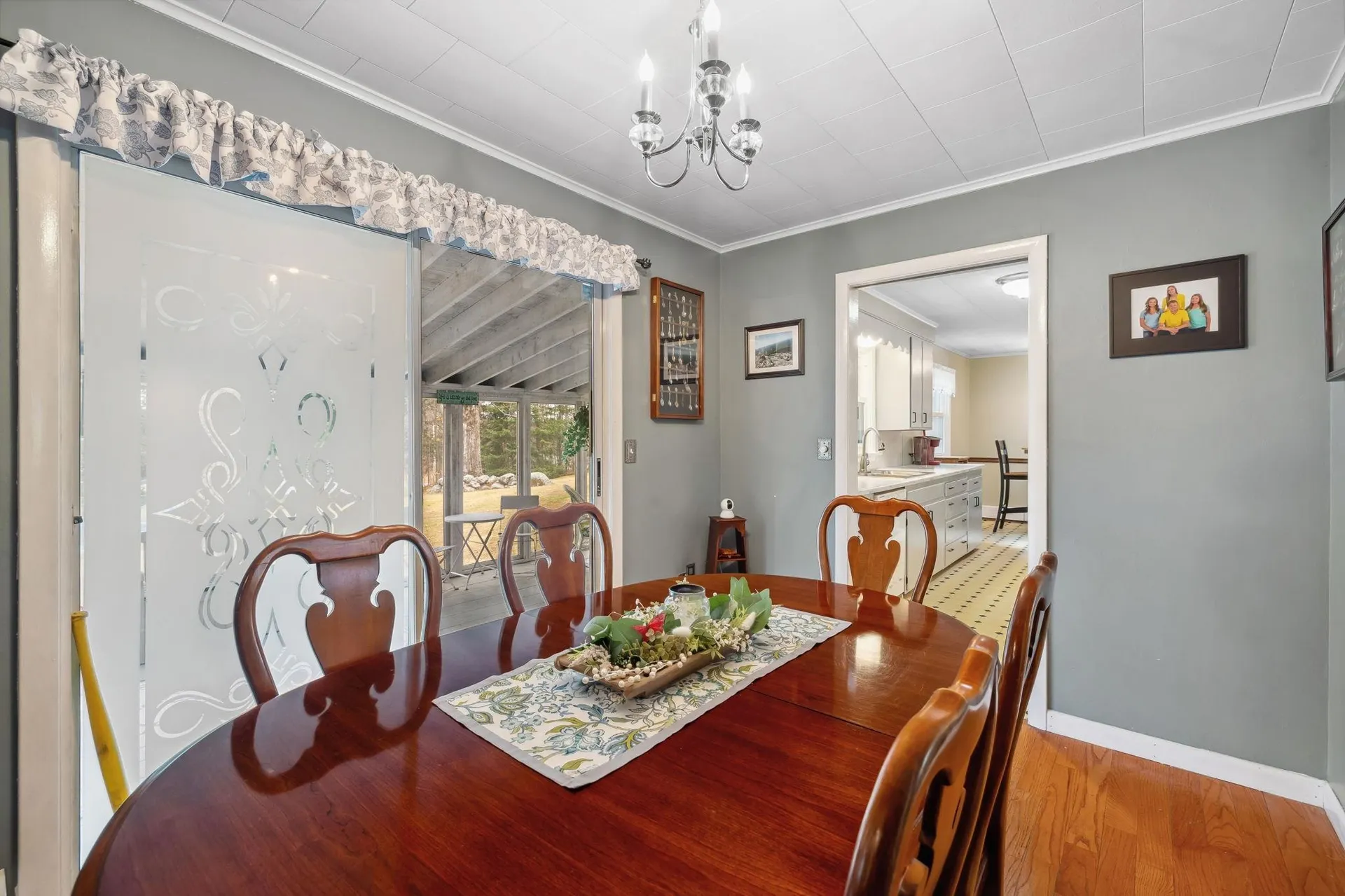 28 Woodridge Road Keene NH 03431