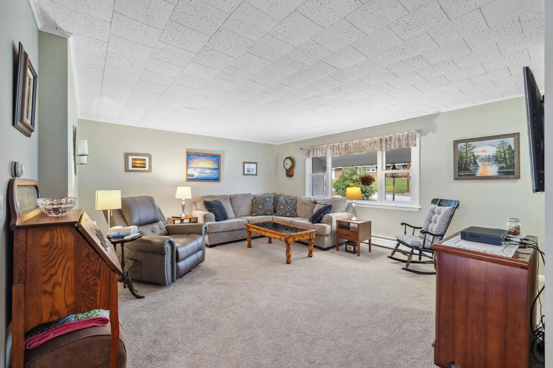 28 Woodridge Road Keene NH 03431