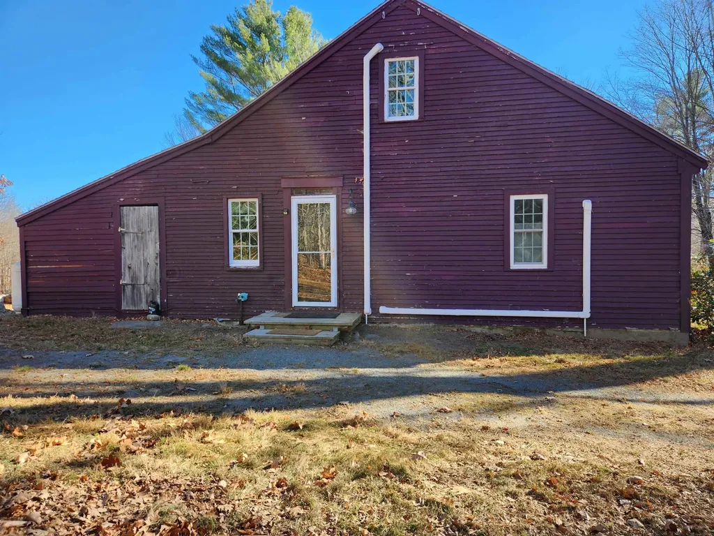 332 South Street Troy NH 03465