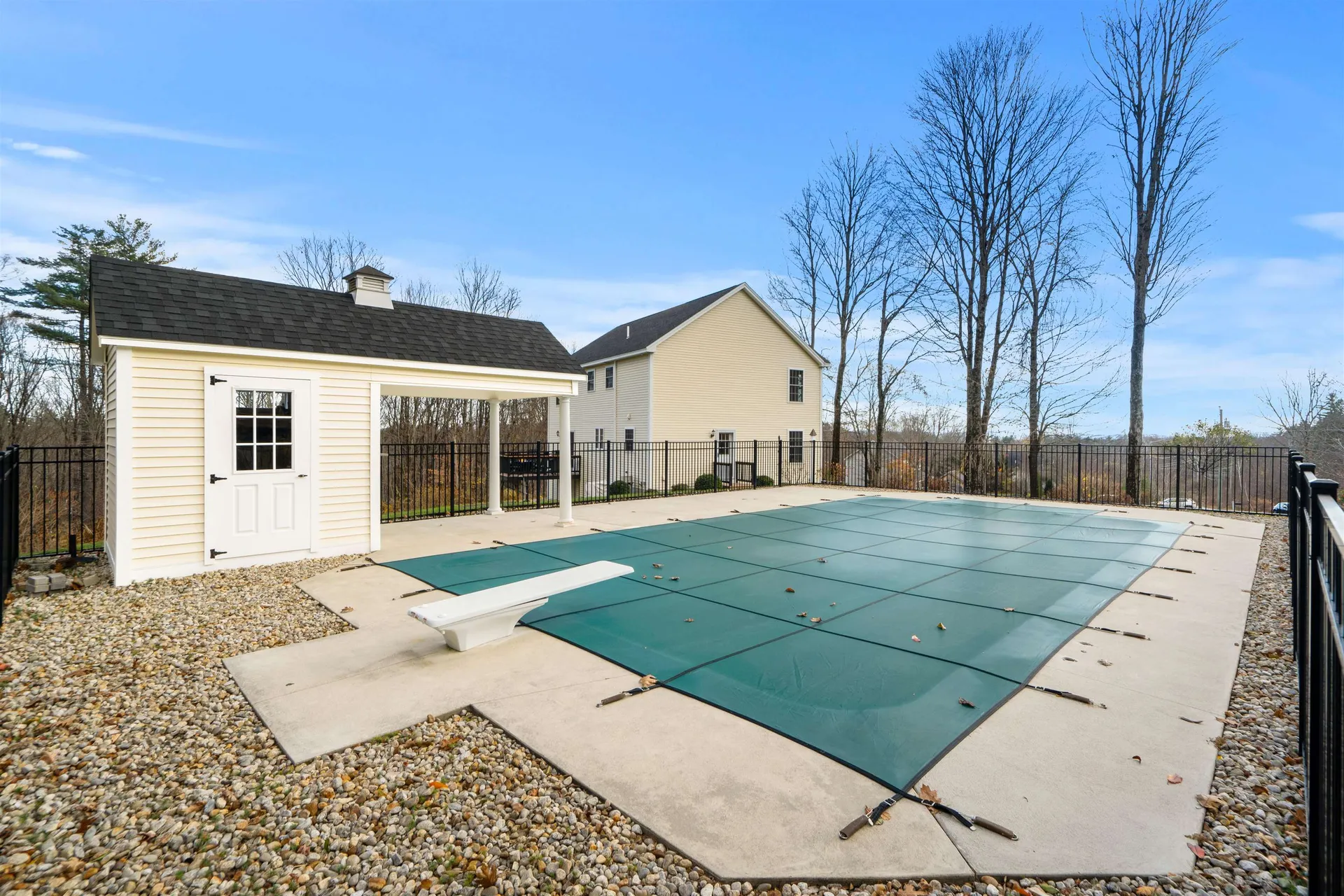 20 Corliss Drive Weare NH 03281-5419