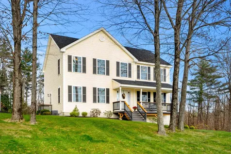 20 Corliss Drive Weare NH 03281-5419