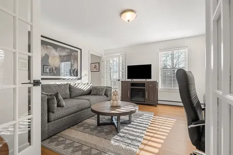 20 Corliss Drive Weare NH 03281-5419
