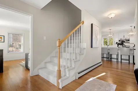 20 Corliss Drive Weare NH 03281-5419