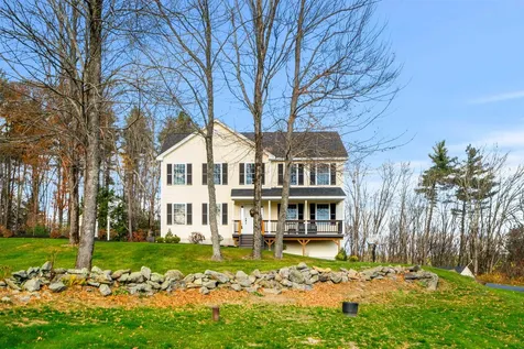 20 Corliss Drive Weare NH 03281-5419