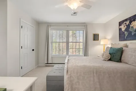 20 Corliss Drive Weare NH 03281-5419