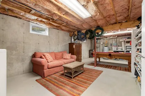 20 Corliss Drive Weare NH 03281-5419