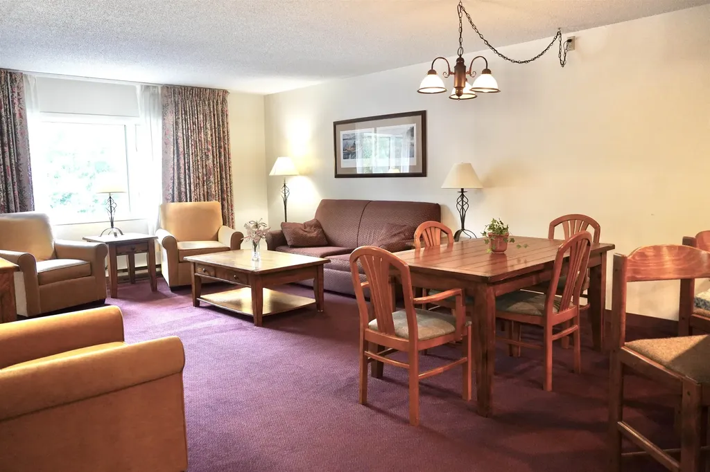 17 Harris Shore Road Gilford NH 03249