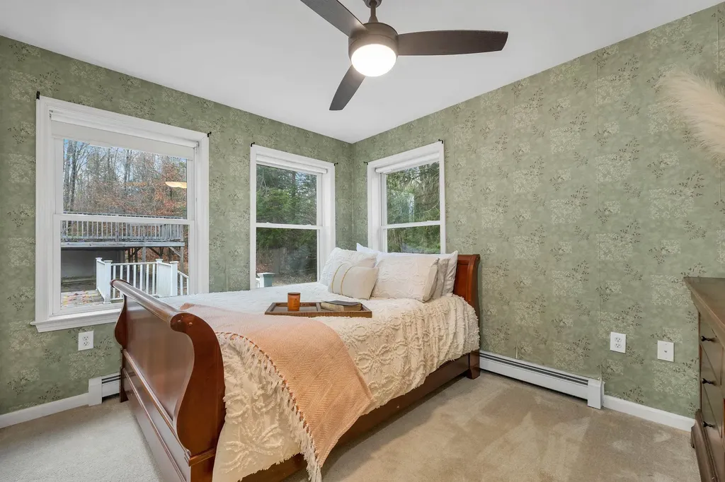 1213 Meaderboro Road Farmington NH 03835