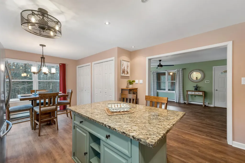 1213 Meaderboro Road Farmington NH 03835