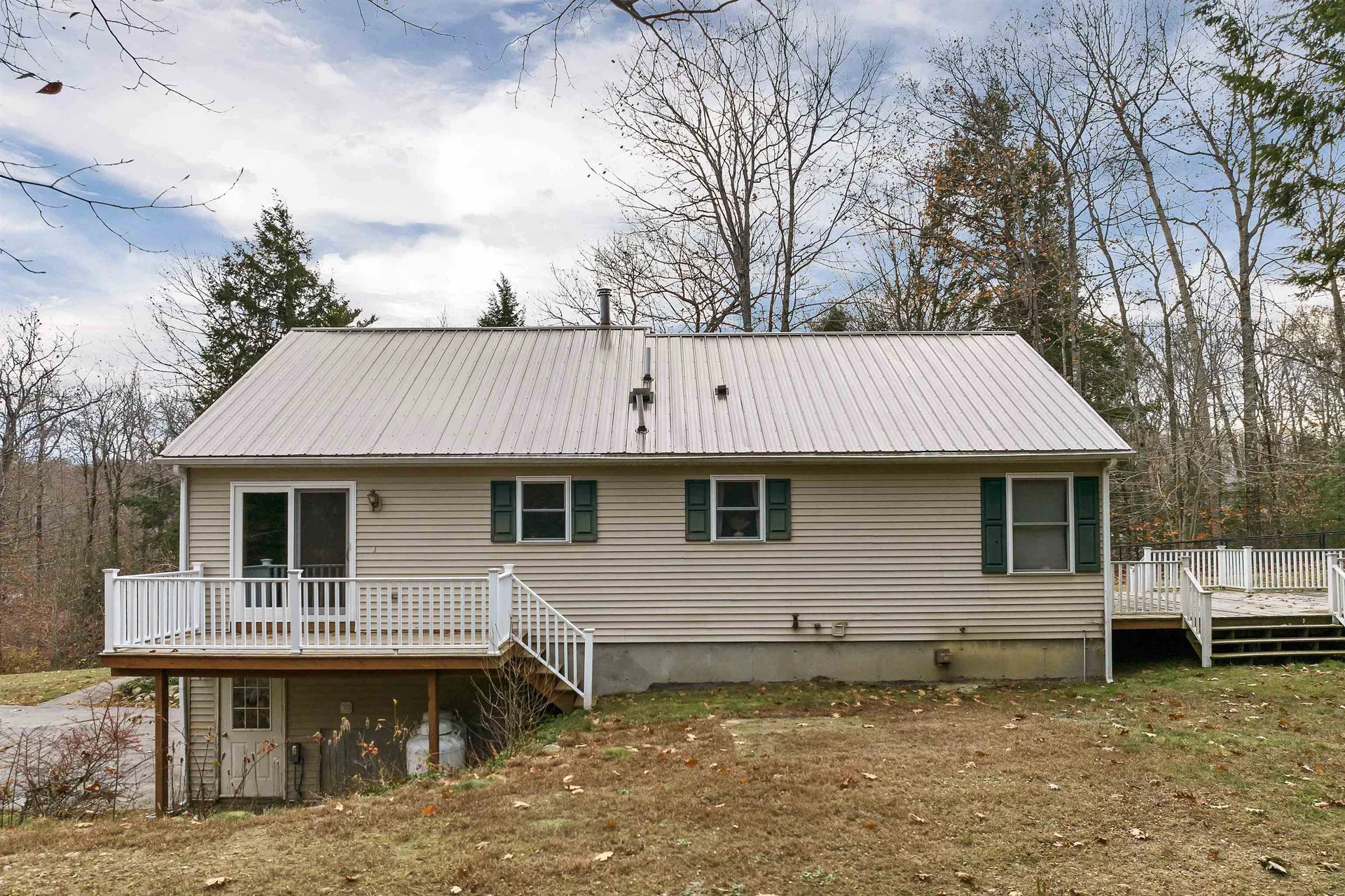 1213 Meaderboro Road Farmington NH 03835