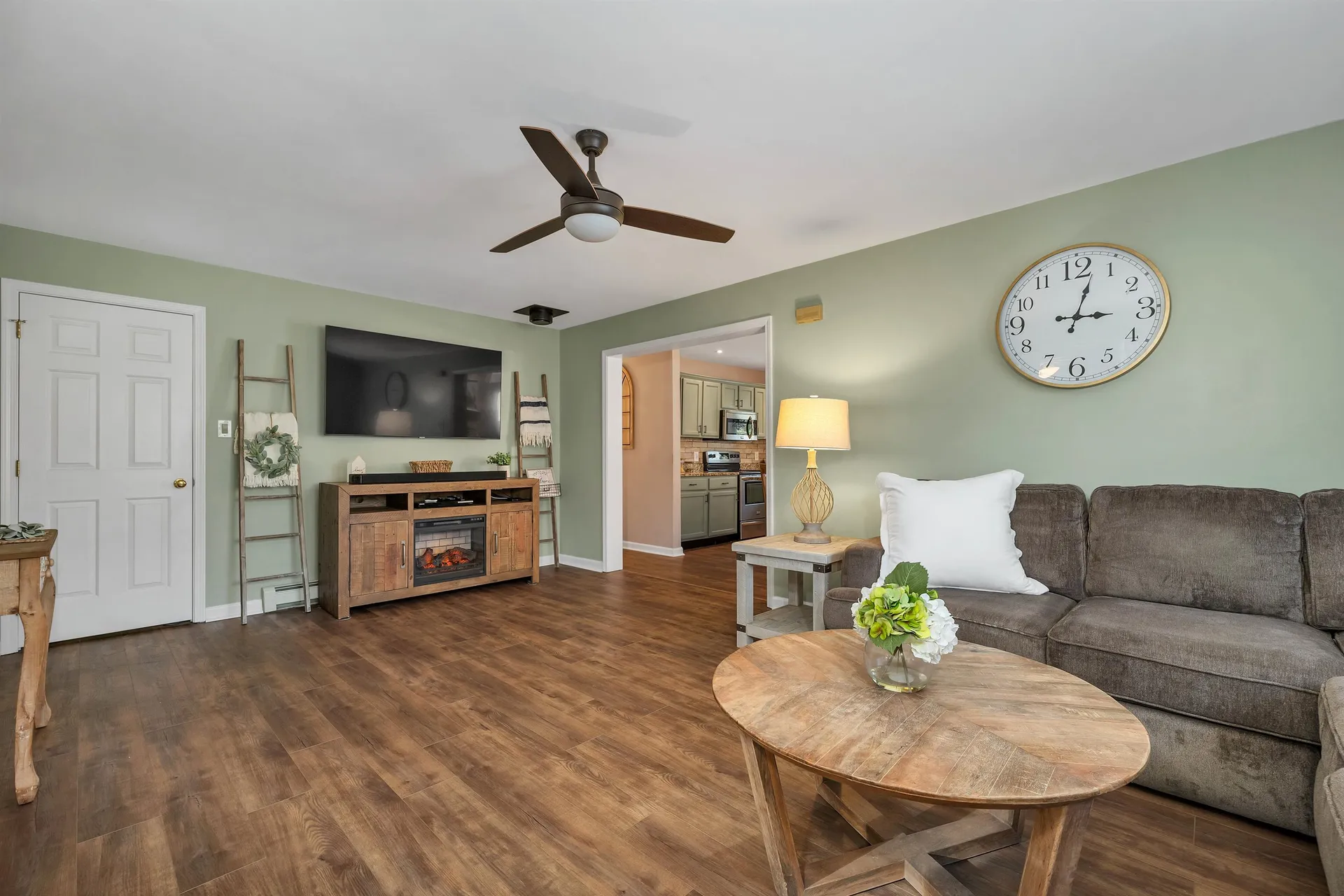 1213 Meaderboro Road Farmington NH 03835