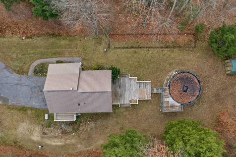 1213 Meaderboro Road Farmington NH 03835