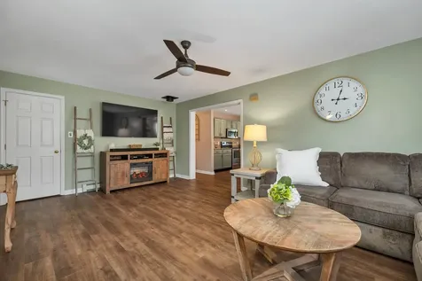 1213 Meaderboro Road Farmington NH 03835