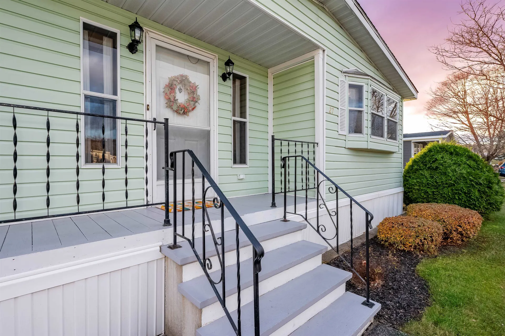 27 Tamarack Lane Rochester NH 03867