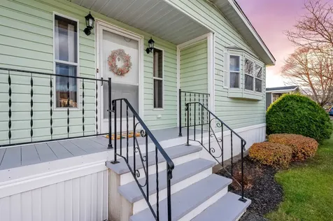 27 Tamarack Lane Rochester NH 03867