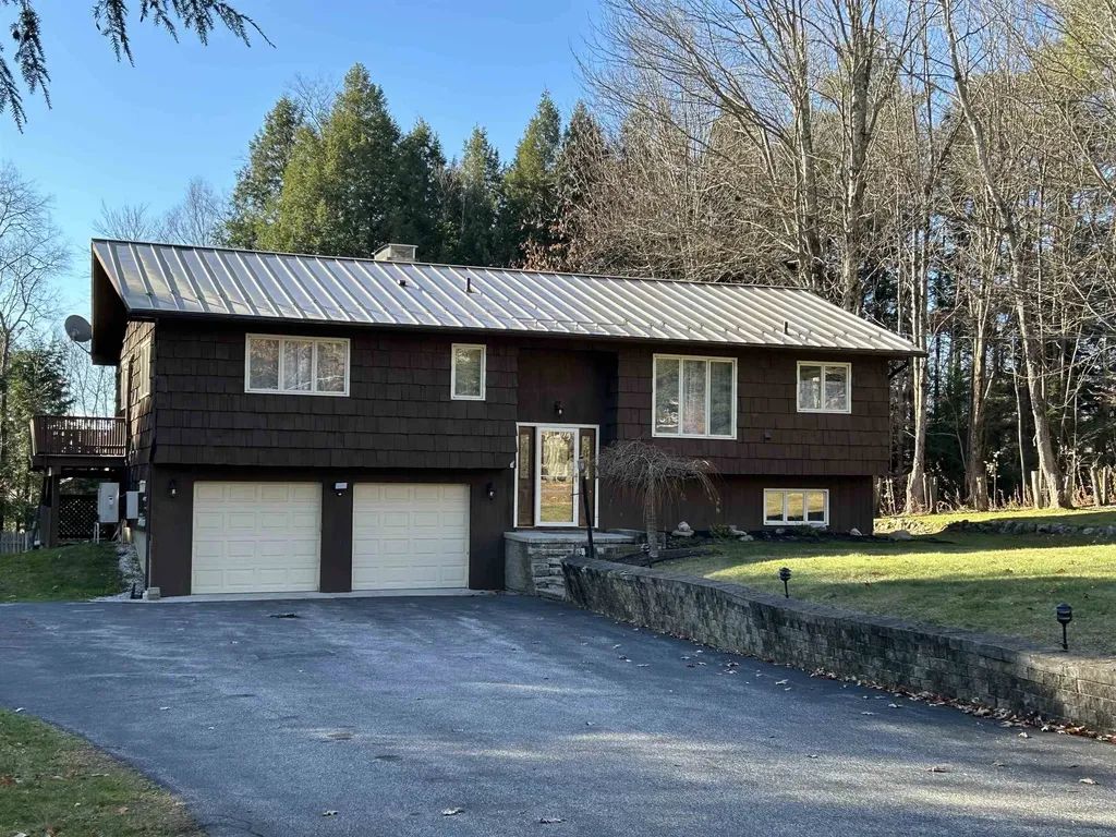 54 Farnham Lane Rutland Town VT 05701