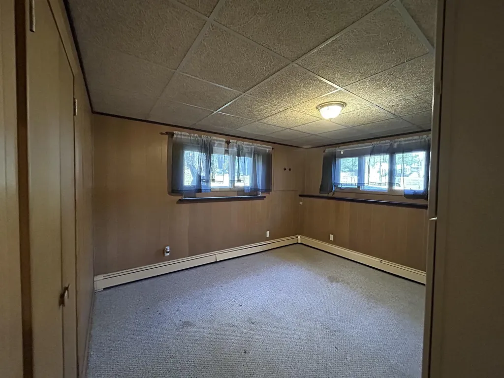 54 Farnham Lane Rutland Town VT 05701