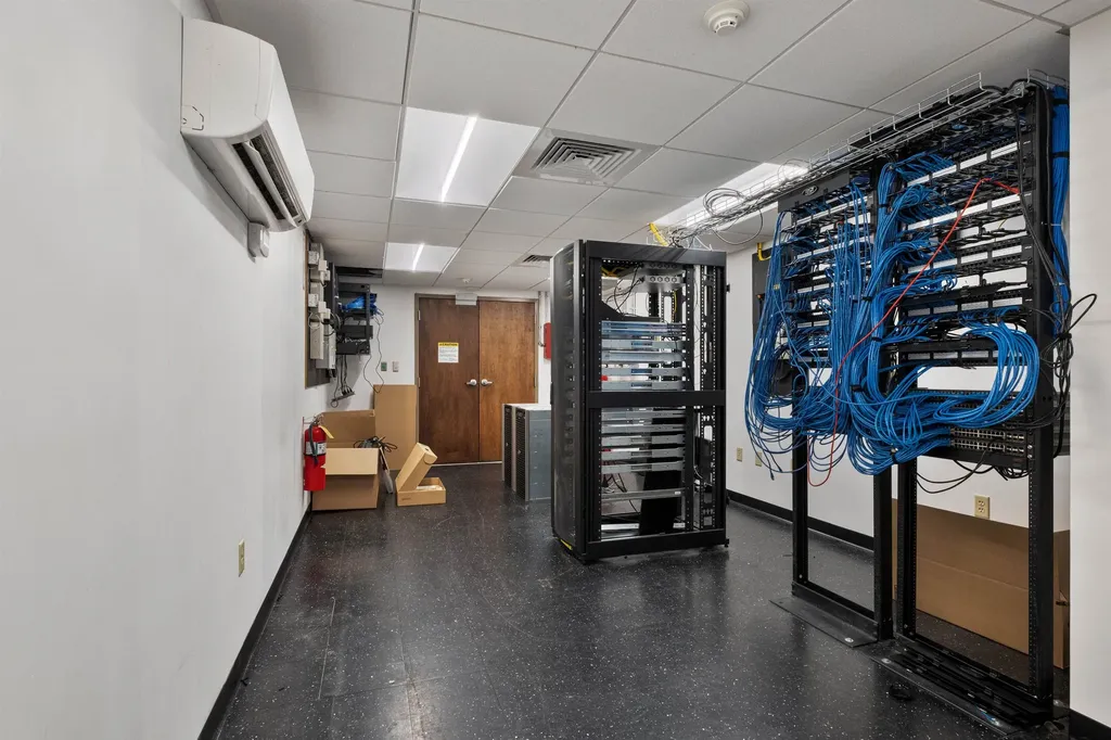 81 Whittier Highway Moultonborough NH 03254