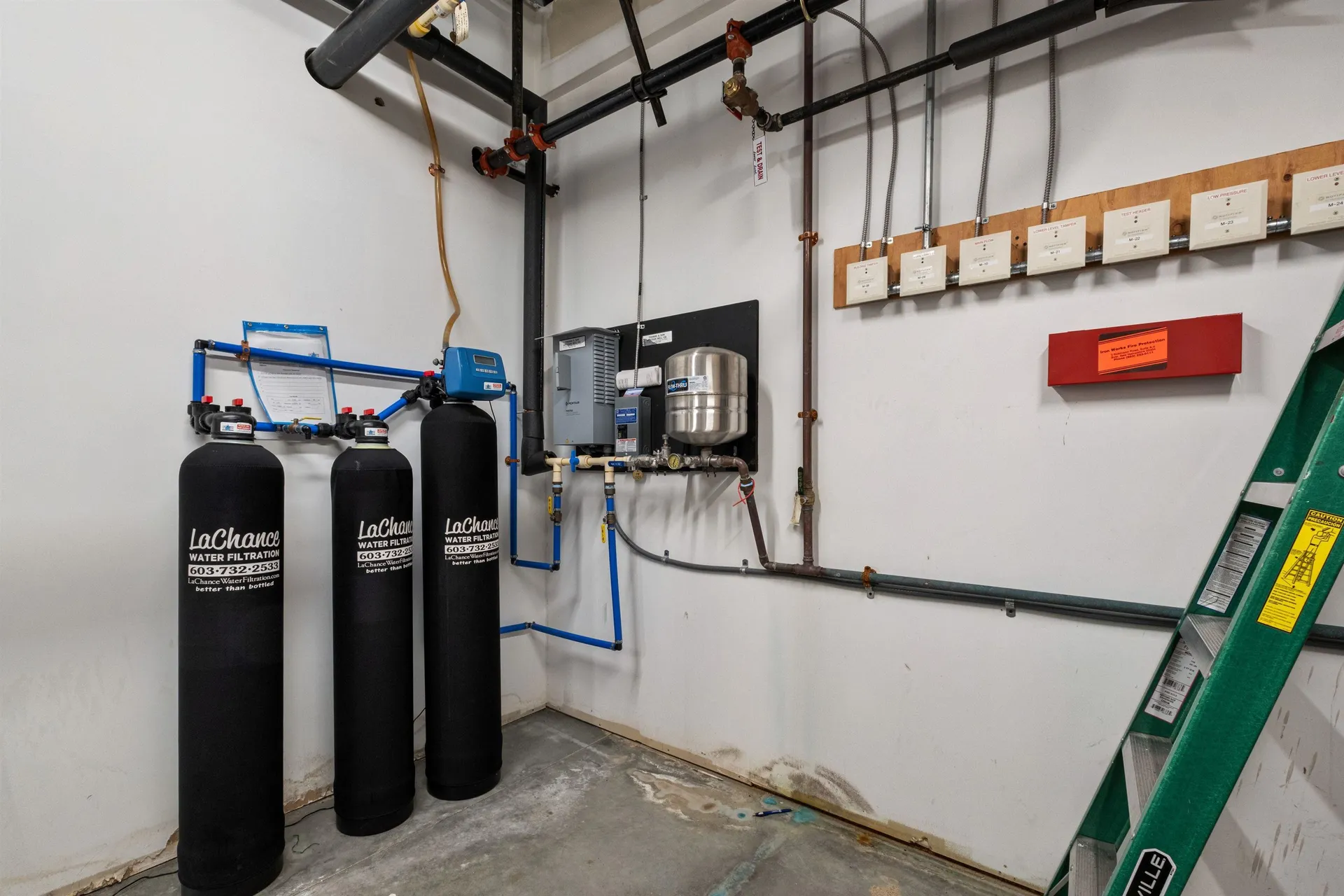 81 Whittier Highway Moultonborough NH 03254