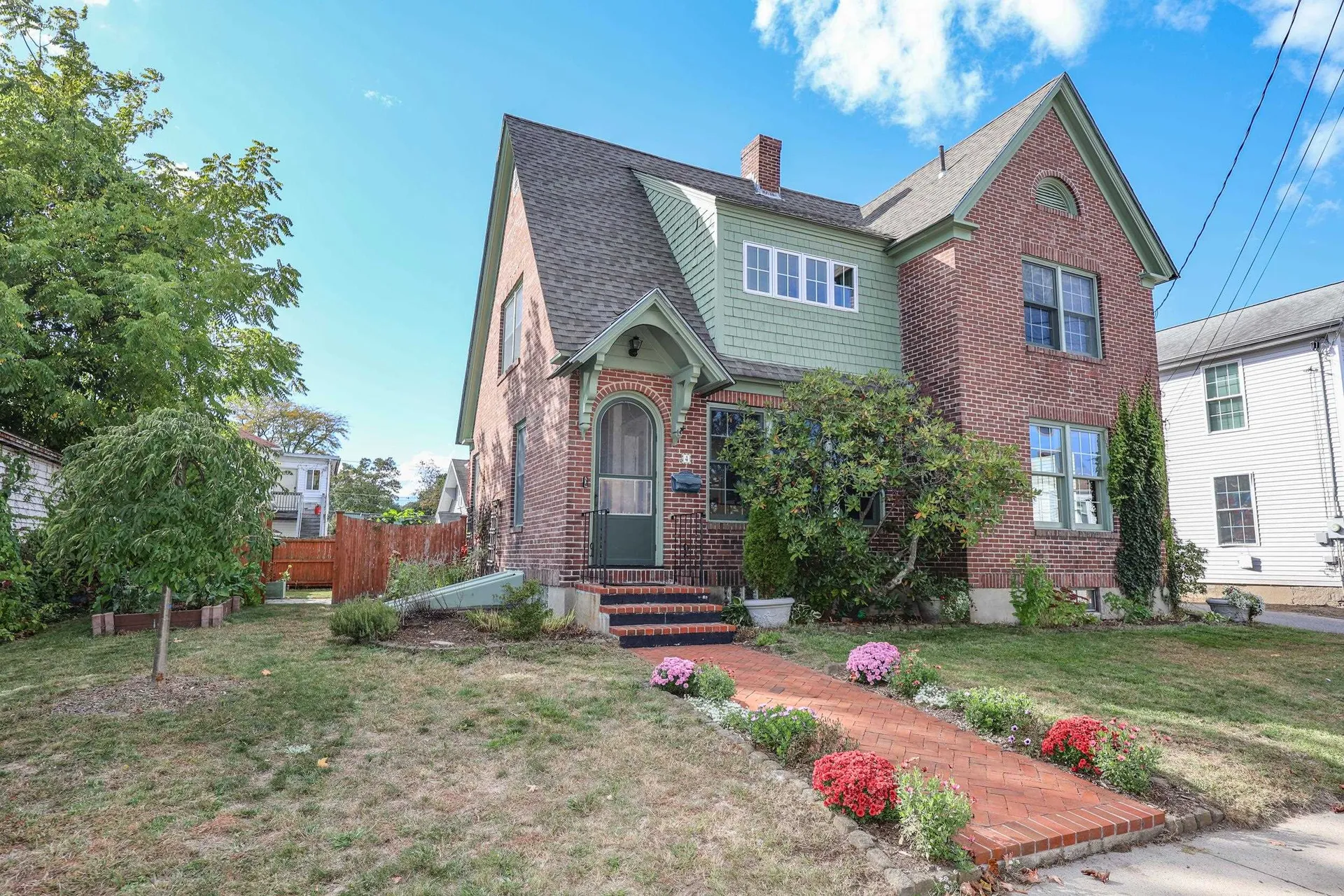 4 Faxon Avenue Nashua NH 03060