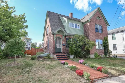 4 Faxon Avenue Nashua NH 03060