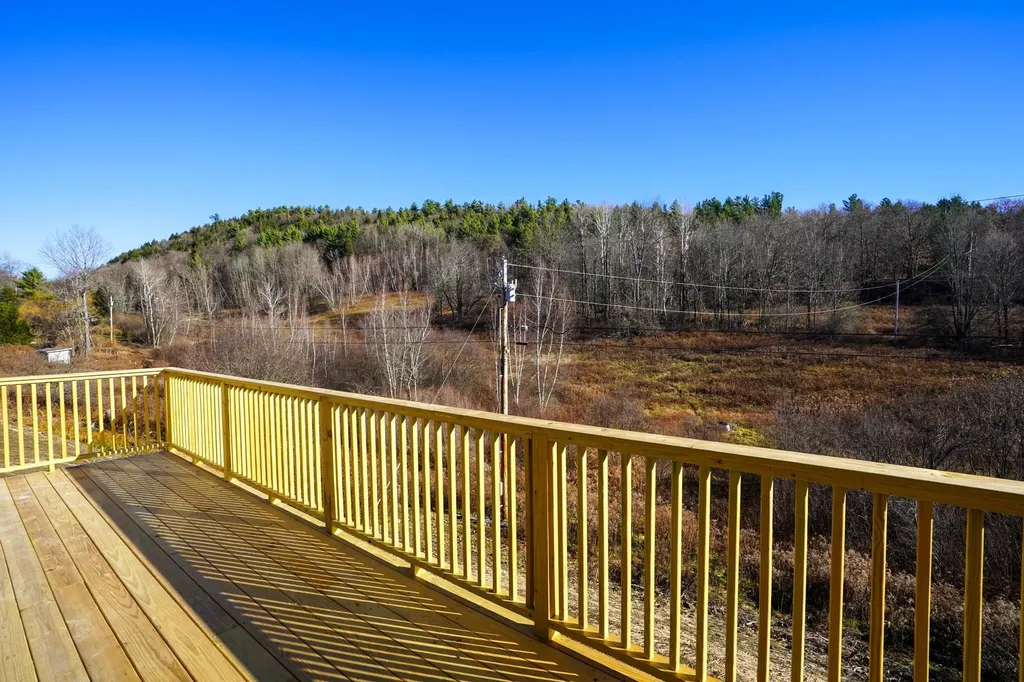 15 Stoney Ridge Westford VT 05494