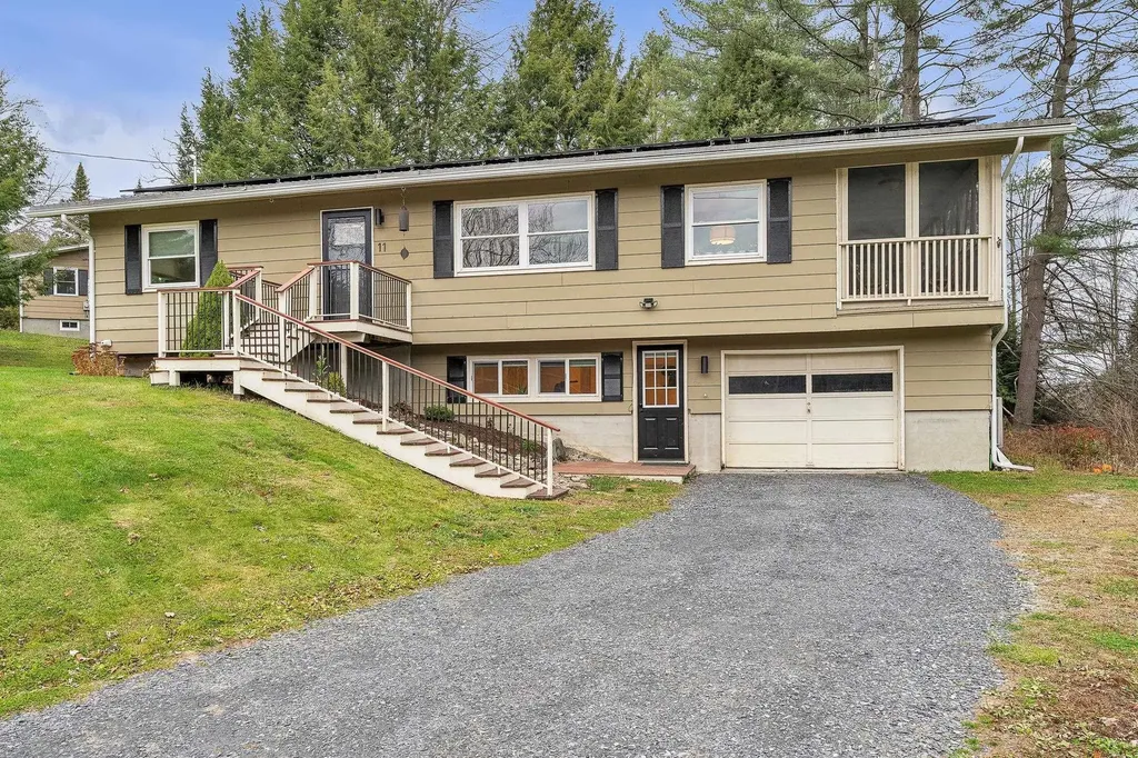 11 Robinhood Circle Montpelier VT 05602