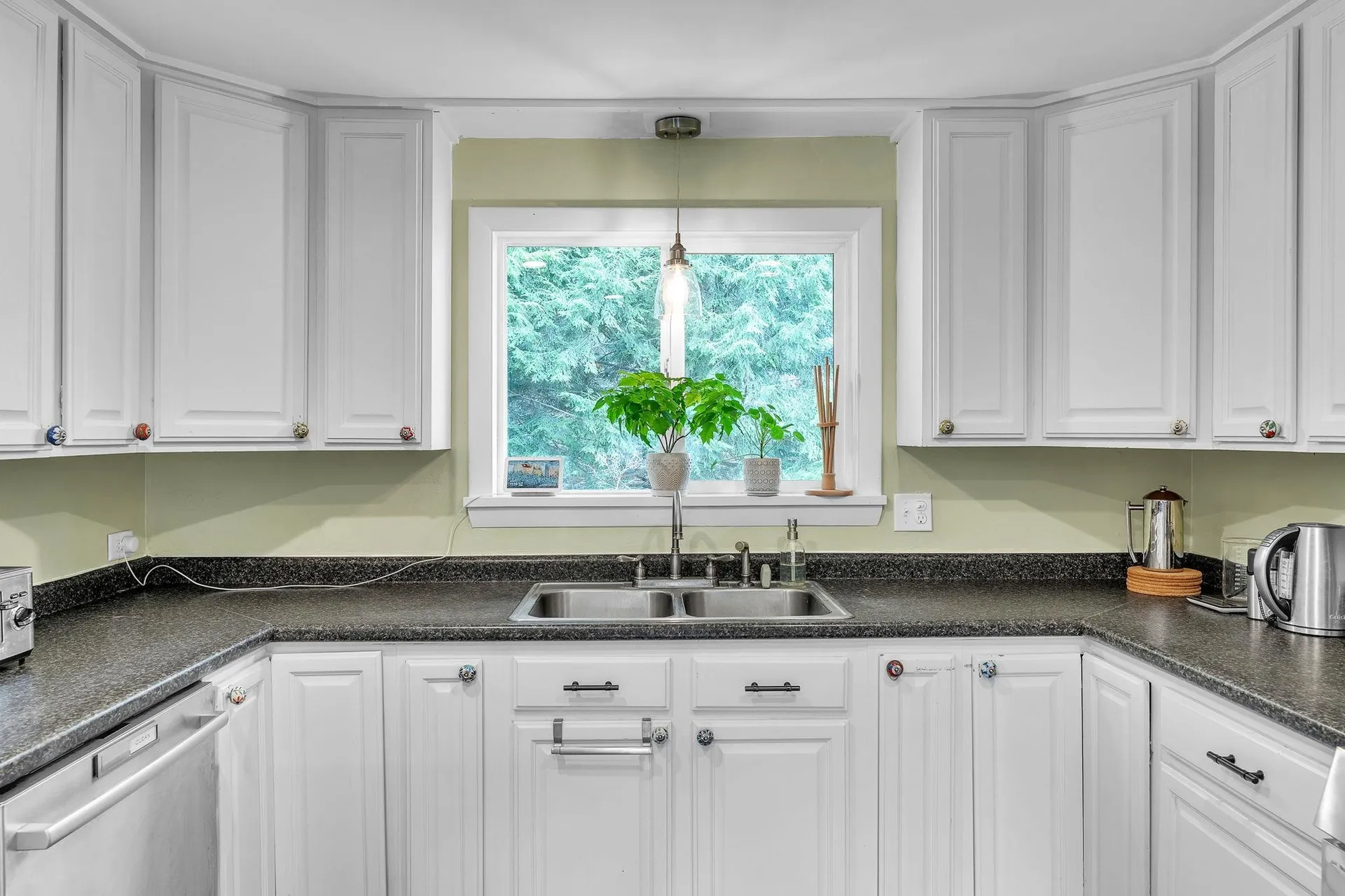 11 Robinhood Circle Montpelier VT 05602