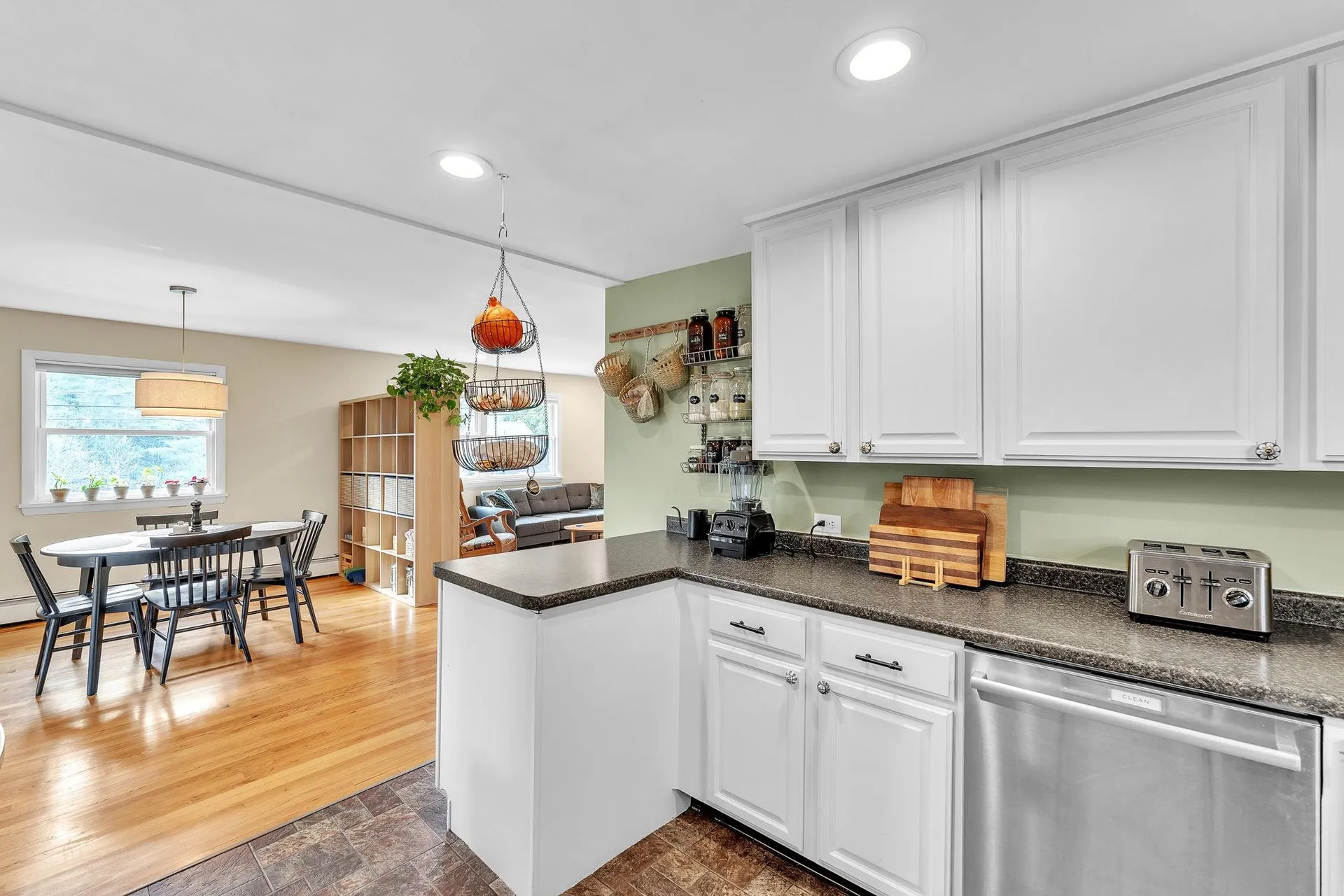 11 Robinhood Circle Montpelier VT 05602