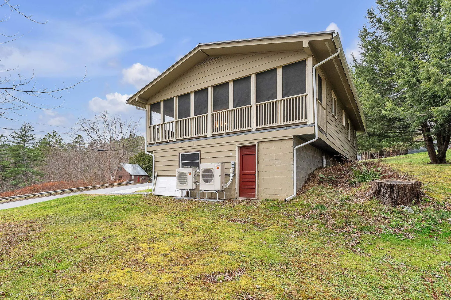 11 Robinhood Circle Montpelier VT 05602