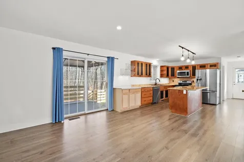 36 Chadwick Lane Somersworth NH 03878