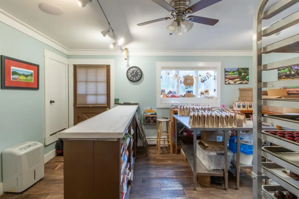 2697 Vt Route 114 Burke VT 05832-9751