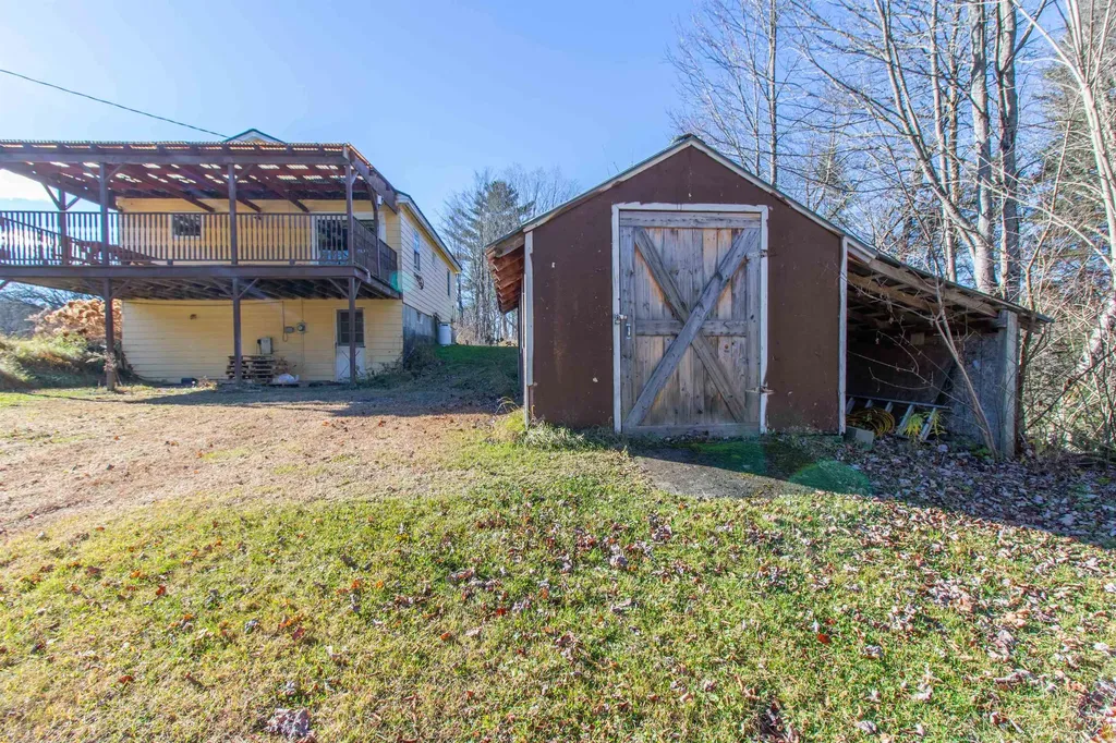 2697 Vt Route 114 Burke VT 05832-9751