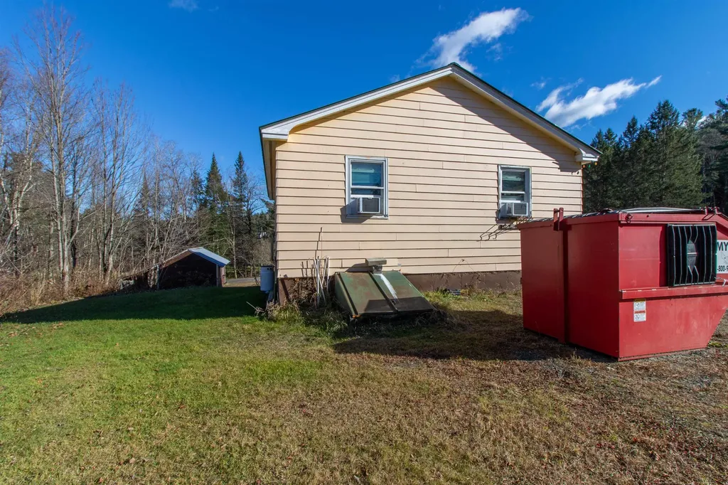 2697 Vt Route 114 Burke VT 05832-9751